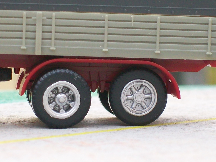 DETTAGLIO CARRELLO STRETTO.jpg