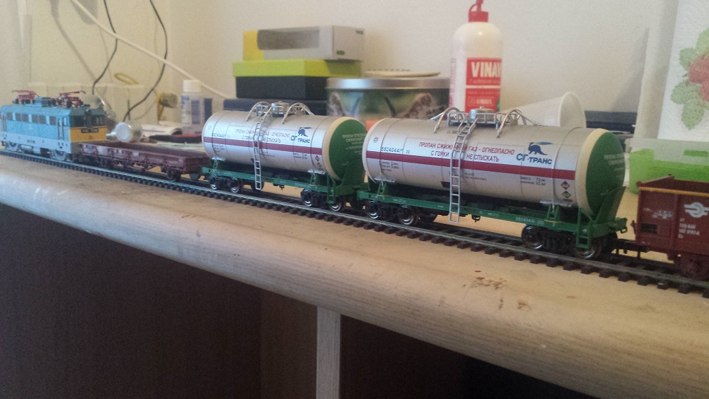 2013-11-20 16.22.53.jpg