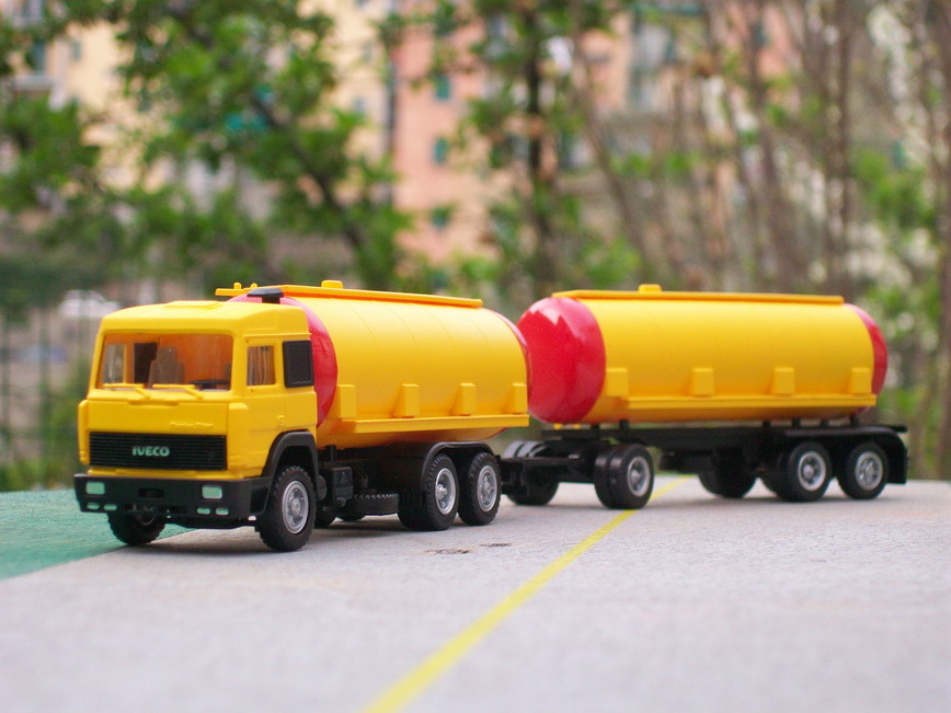 IVECO TURBOSTAR CISTERNA.jpg