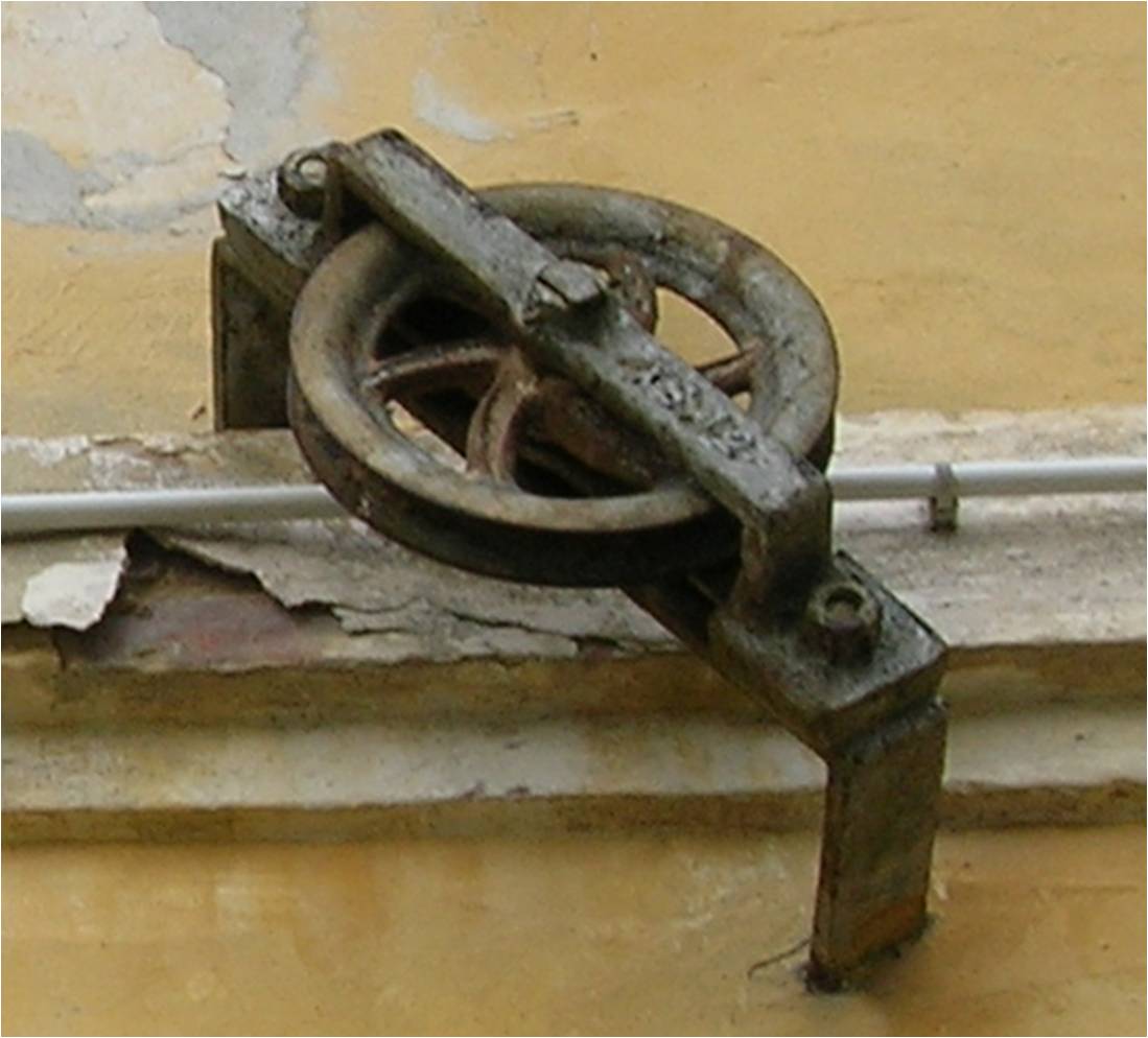 Pulegge Fauglia - Dettaglio 2.jpg