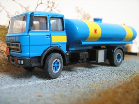 cisterna-comet2.JPG