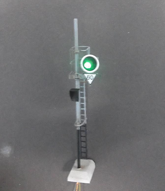 segnale con indicatore+++.jpg