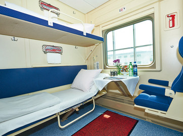 tn_ru-fpk-doubledeck-sleeper-accessible-compartment_00625792bb.jpg