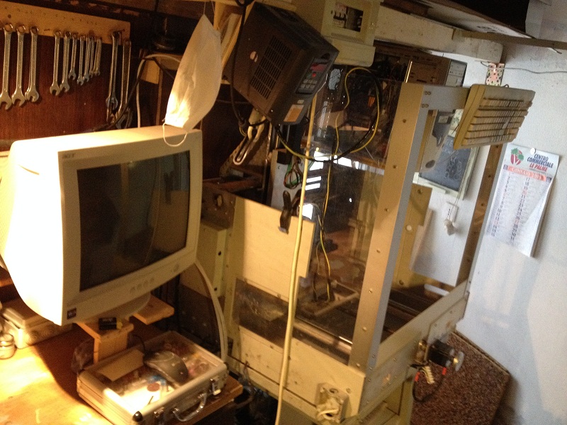 postazione cnc.JPG