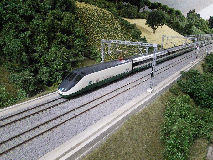 ETR Y500-3.jpg