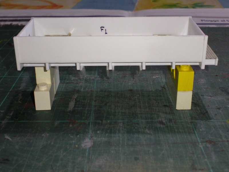 Vt 821 700 - lato.JPG