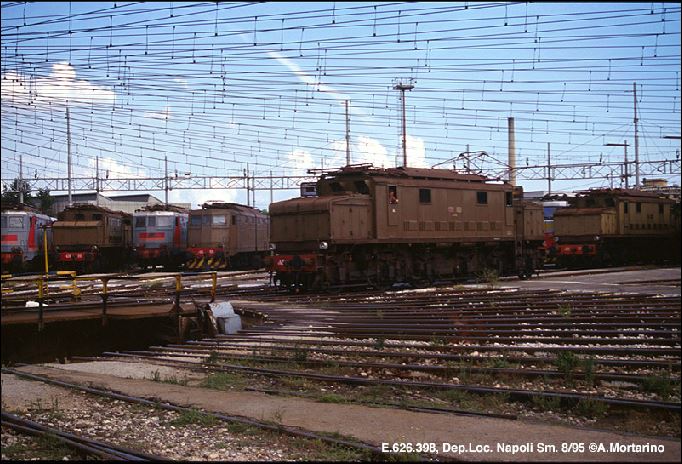E626 DL Napoli Sm.jpg