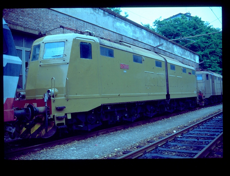 E.636.398.RL Chiasso-forum2G.ArchivioWBonmartini foto W.Bonmartini-diapositiva.jpg