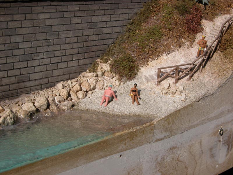 13a.jpg