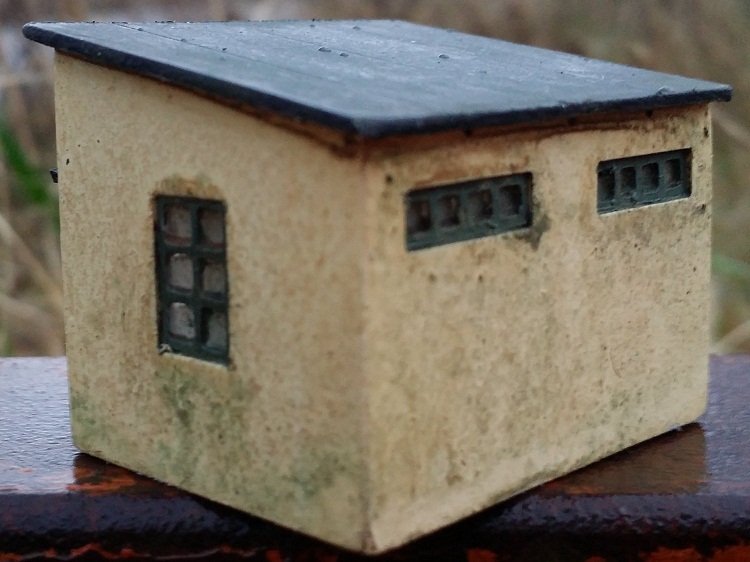 Casottino 3 retro.jpg