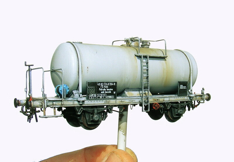 Carro cisterna.jpg