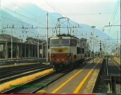 Tronchino con segnale a doppia vela.JPG