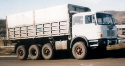 LANCIA ESADELTA CON CABINA ASTRA RESIZED.jpg