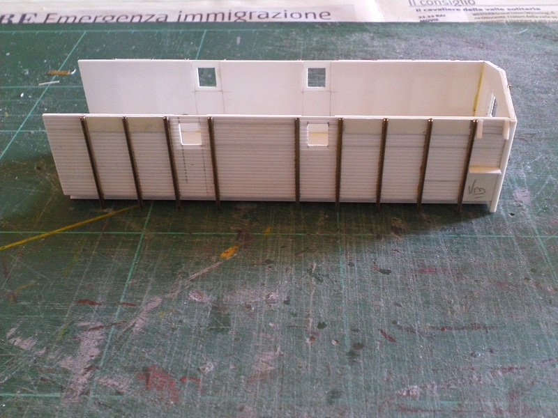 Carro semi assemblato 1.jpg