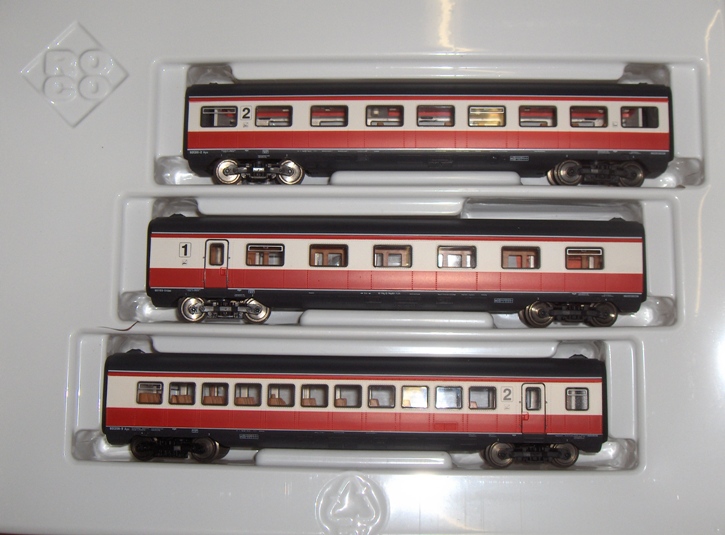 1991 - IC ''Max Liebermann'' carrozze aggiuntive - Roco codice 43016.JPG