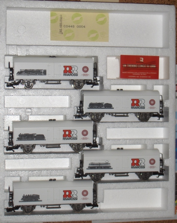 1994 - Carri frigo prodotti per il 50° anniversario della Rivarossi - 2.JPG