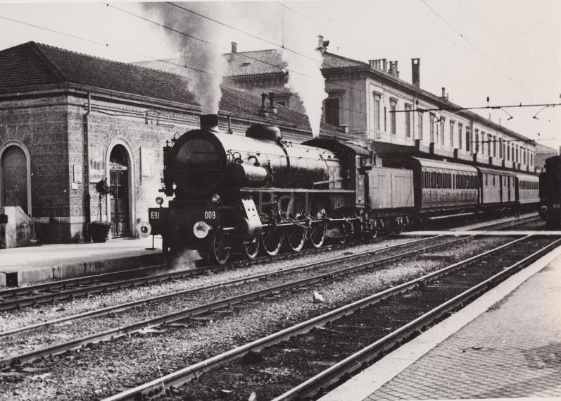 691.009 1958.05.00 Udine foto S. Appetiti FS.jpg