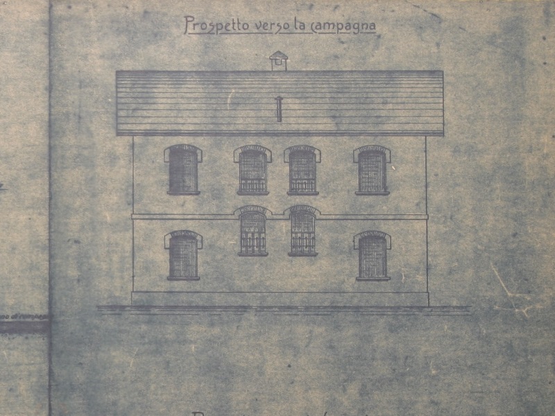 casa cantoniera doppia tipo a due piani di quattro ambienti per alloggio con due scale vers 1 008.jpg