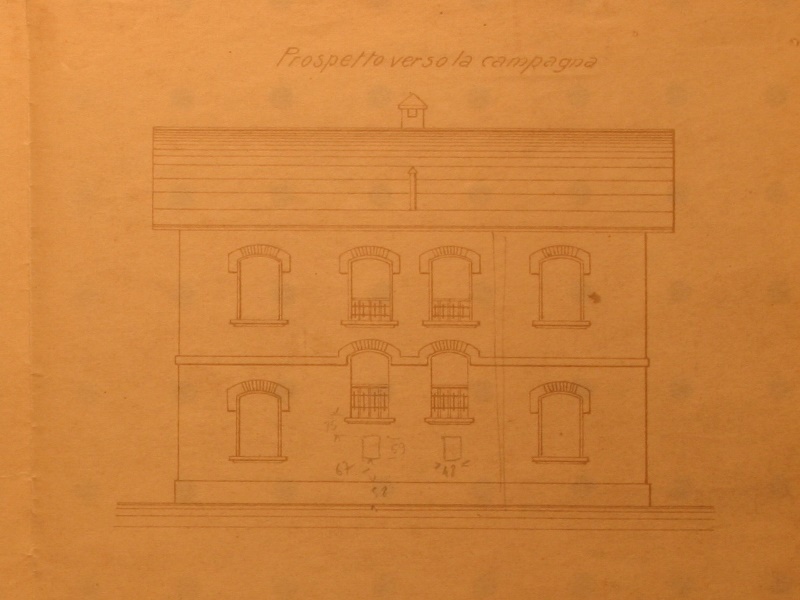 casa cantoniera doppia tipo a due piani di quattro ambienti per alloggio con due scale vers 2 008.jpg