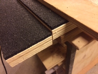 Taglio sandwich legno e gomma.JPG